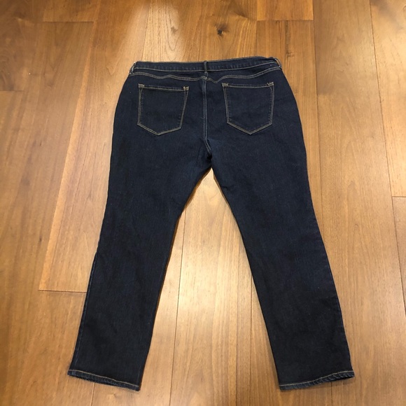 Old Navy Curvy Straight Jeans sz 18 petite - Picture 5 of 5